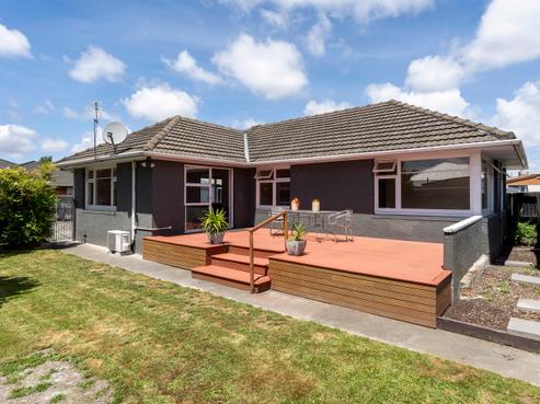 111 Sawyers Arms Road, Northcote