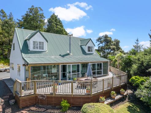 70 Bethells Road, Waitakere