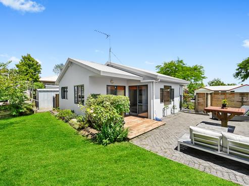 51 Splitt Avenue, Glenview