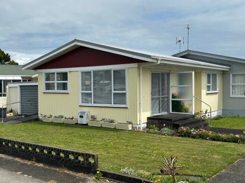 15 Nelson Street, Waitara