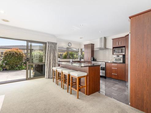 21 Telford Way, Raumati Beach