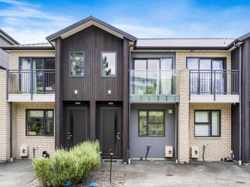 18 Ti Kouka Lane, Sandringham