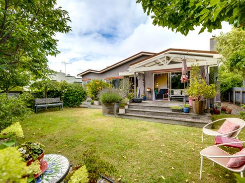 8 Sanders Avenue, Marewa