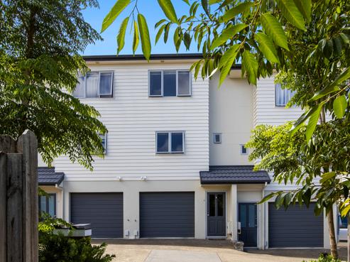 8/22 Northcross Drive, Oteha