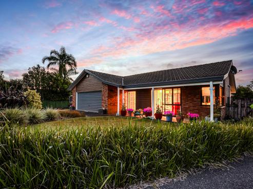 27 Glucina Avenue, West Harbour