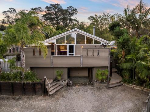 55 Saffron Street, Birkdale