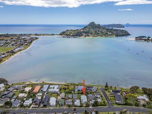 180 Main Road, Tairua
