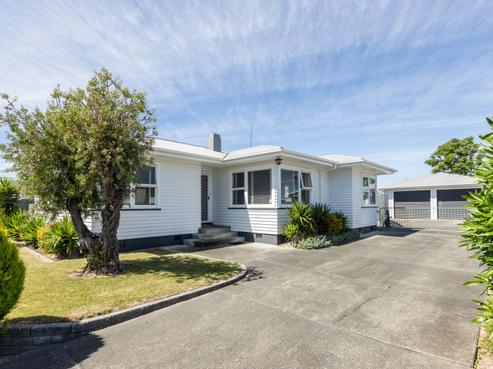 34 Trinity Crescent, Pirimai