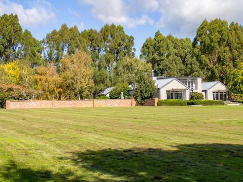136 Hinekura Road, Martinborough