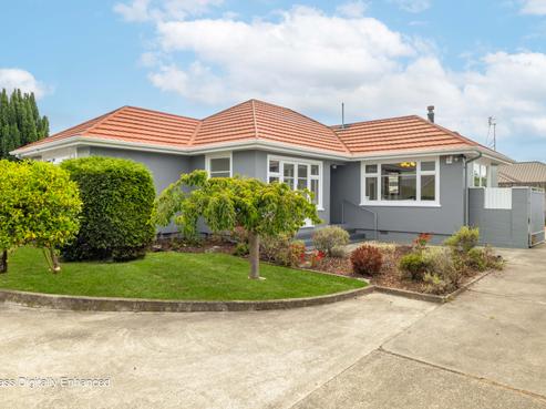 301 Wainoni Road, Avondale