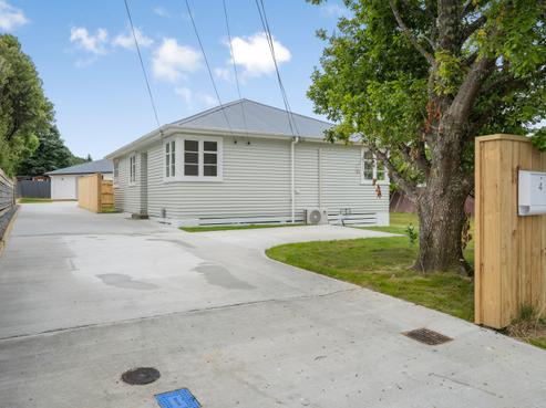 4 Mcgowan Road, Wainuiomata