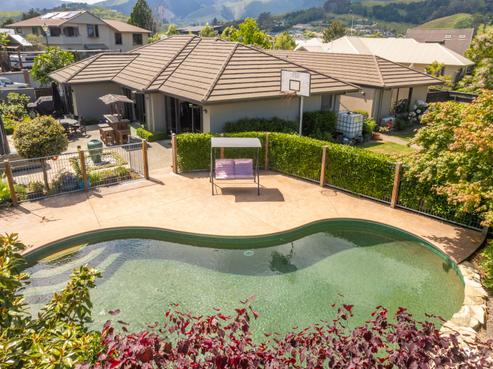 5 Lucy Murcott Place, Stoke
