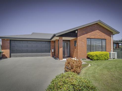 12 Highwood Lane, Burnside