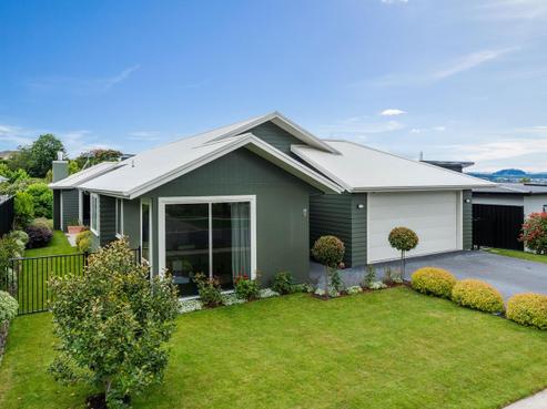 38 Penny Grove, Nukuhau