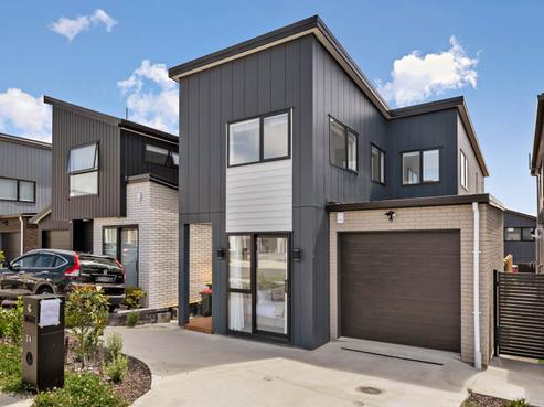 24 Clara Road, Silverdale