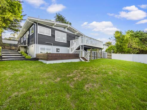 27 Caronia Crescent, Lynfield