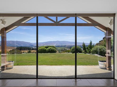 27 Old Golf Course Road, Alexandra