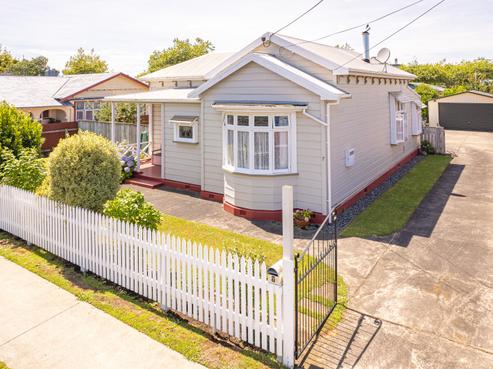 7 Liverpool Street, Whanganui Central