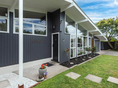 16 Bucknell Street, Sockburn