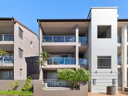 90A Michael Jones Drive, Flat Bush