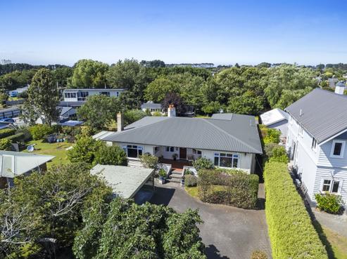 187 South Road, Hawera