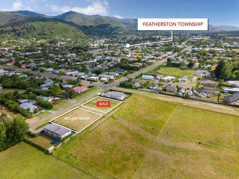 45 Lyon Street, Featherston