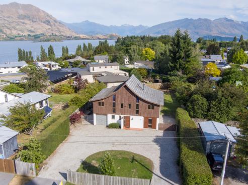 10 Beaumont Street, Wanaka
