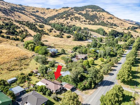 4512 Christchurch Akaroa Road, Little River