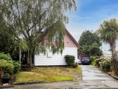 8 Bowman Place, Sockburn