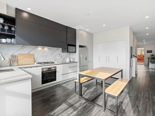 18 Routhmore Street, Flat Bush