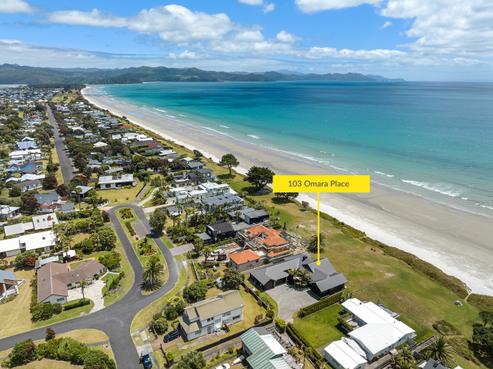 103 Omara Place, Matarangi