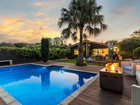 11 Herbert Drive, Whangamata