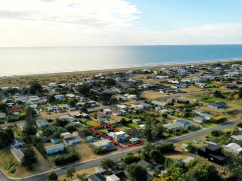 165 Kahukura Avenue, Waitarere Beach