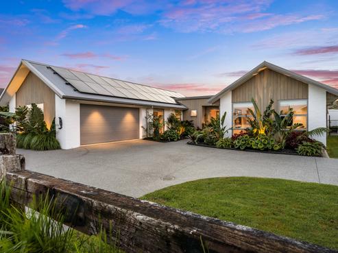 6 Shearwater Lane, Point Wells