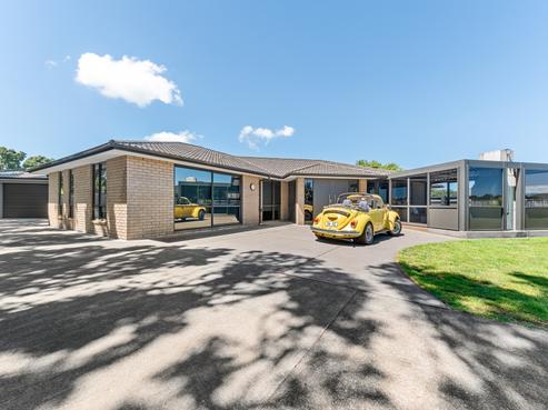 25B Dolphin Parade, Bell Block