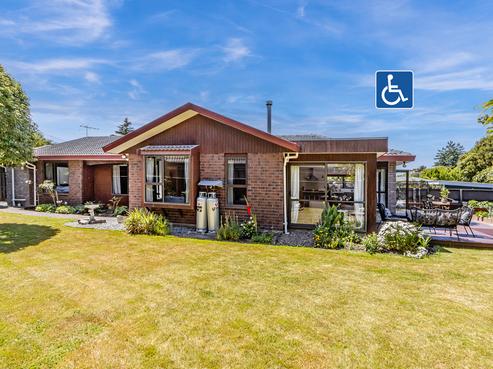 413 Avonhead Road, Avonhead