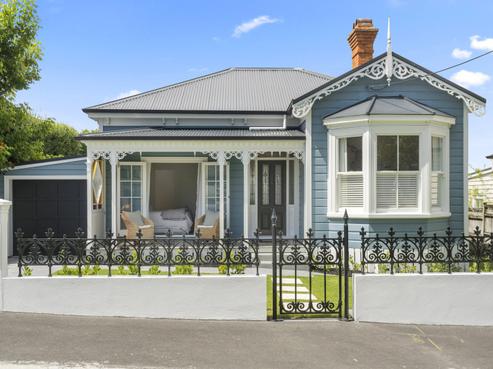 11 Ewen Alison Avenue, Devonport