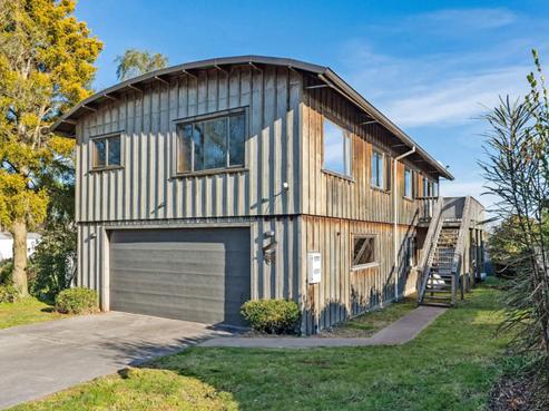 31 Whakaipo Avenue, Taupo