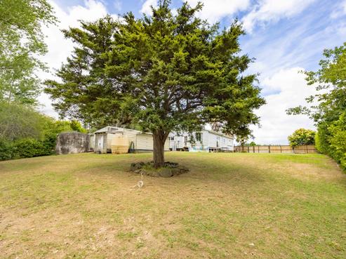 1060 Kaipara Coast Highway, Kaukapakapa