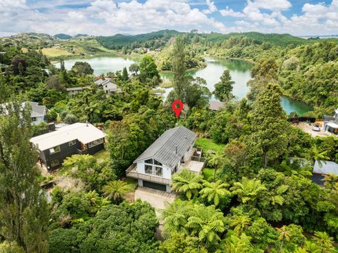 11 Foster Road, Okere Falls