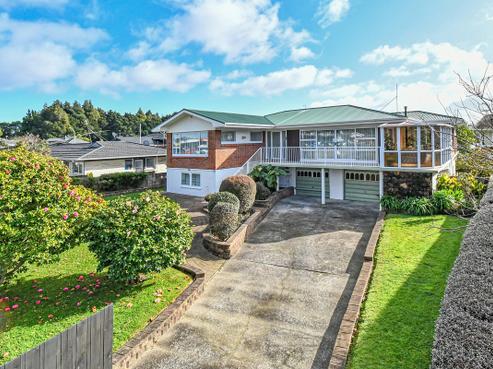74 Grande Vue Road, Hillpark