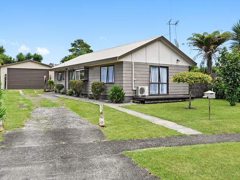 11 Garland Drive, Saint Andrews