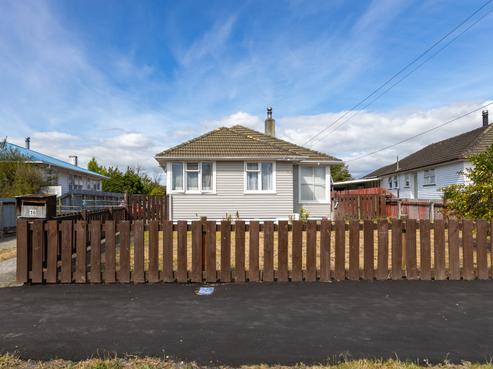 16 Grant Crescent, Masterton