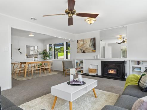 1886 State Highway 1, Kaiwaka