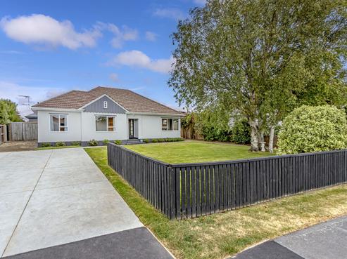 28 Caudron Road, Hornby
