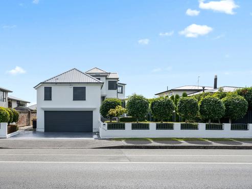 712 Queens Drive, Waikiwi