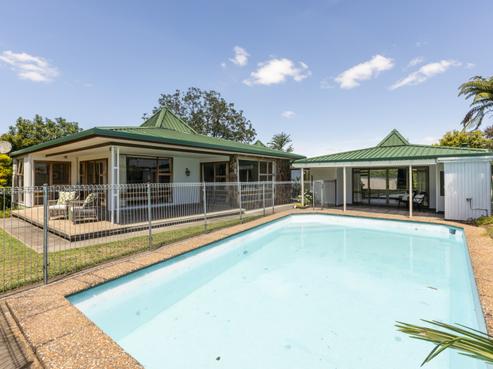 611 York Street, Mahora