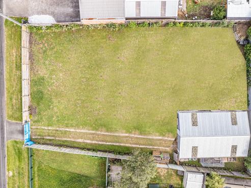 84 Fox Road, Springvale