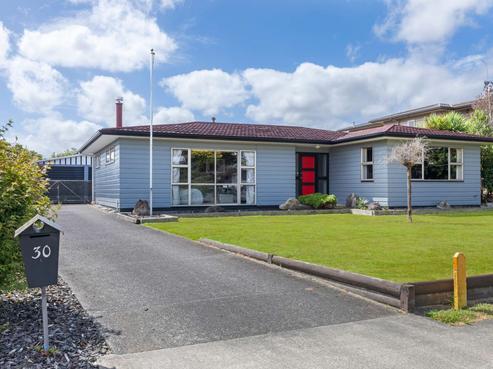 30 John F Kennedy Drive, Milson
