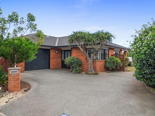 68 Hillcrest Road, Raumati Beach
